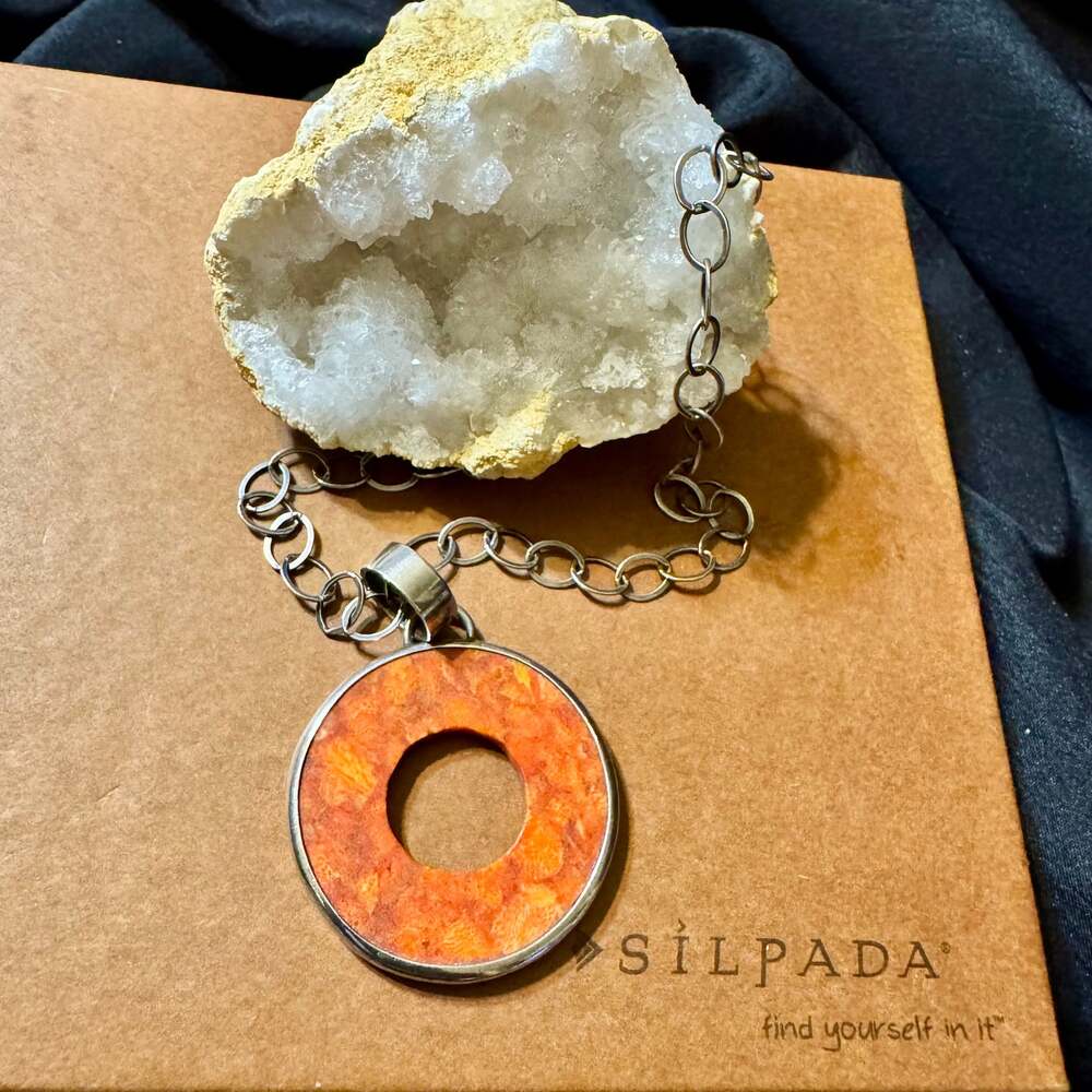 Silpada N1564 Sterling Silver Red Sponge Coral Donut Circle Pendant Necklace